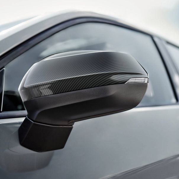 Audi Carbon spiegelkappen Q2, met side assist